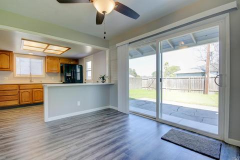 106 Taft St, Fairfield, CA 94533 photo 8