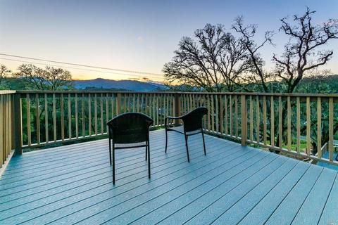 540 Tehuacan Rd, Ukiah, CA 95482 photo 2