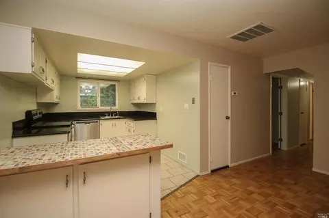 Undisclosed, Fairfield, CA 94533 photo 14