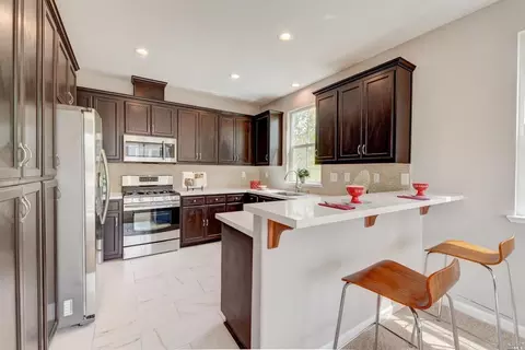537 Lexington Dr, Vallejo, CA 94591 photo 9