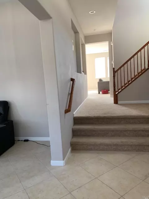 537 Lexington Dr, Vallejo, CA 94591 photo 5