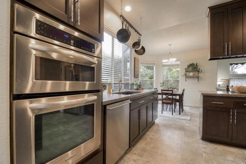 203 Skilling Ct, Cotati, CA 94931 photo 4