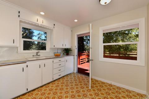 7408 Walnut Ln, Sebastopol, CA 95472 photo 5