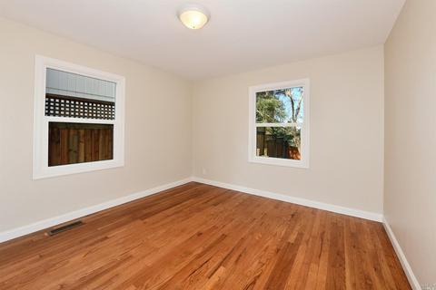 7408 Walnut Ln, Sebastopol, CA 95472 photo 8