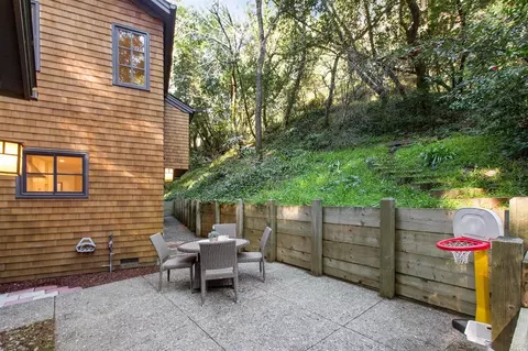 4 Echo Pl, Larkspur, CA 94939 photo 28