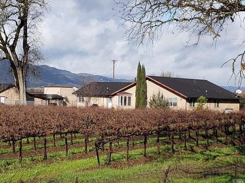 4610 Old River Rd, Ukiah, CA 95482 photo 1