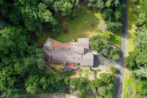4 Chaparral Ln, San Geronimo, CA 94963 photo 2