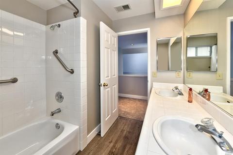 401 Quince St, Windsor, CA 95492 photo 15