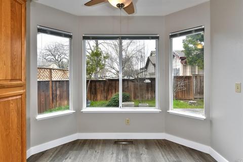 401 Quince St, Windsor, CA 95492 photo 7