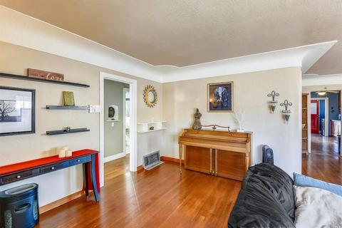 2210 Georgia St, Vallejo, CA 94590 photo 5