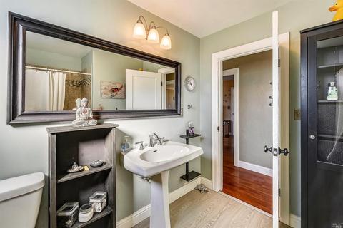 2210 Georgia St, Vallejo, CA 94590 photo 21