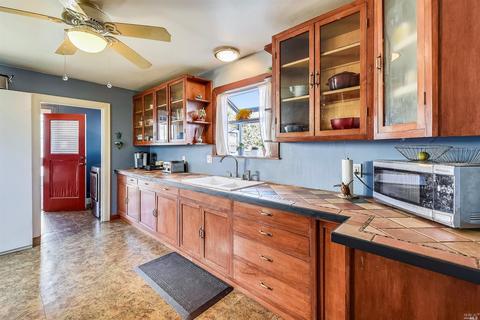 2210 Georgia St, Vallejo, CA 94590 photo 17