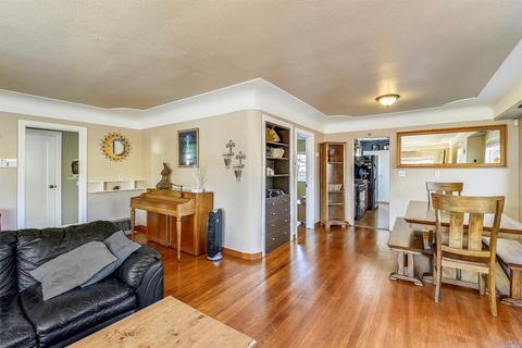 2210 Georgia St, Vallejo, CA 94590 photo 8