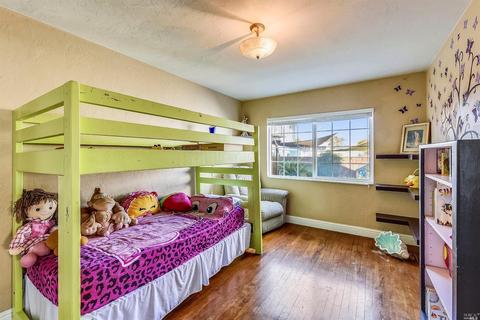 2210 Georgia St, Vallejo, CA 94590 photo 14
