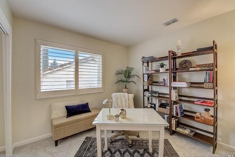 525 Edenderry Dr, Vacaville, CA 95688 photo 22