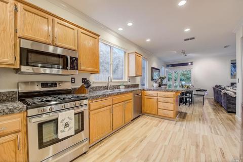 525 Edenderry Dr, Vacaville, CA 95688 photo 20