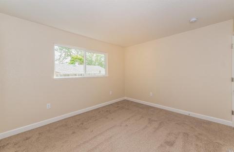 359 De Anza Dr, Vallejo, CA 94589 photo 10