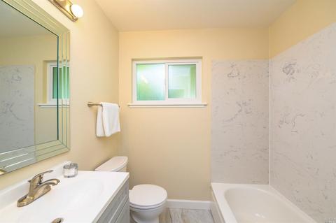 359 De Anza Dr, Vallejo, CA 94589 photo 11