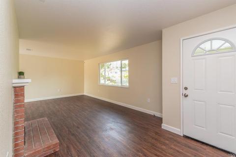 359 De Anza Dr, Vallejo, CA 94589 photo 5