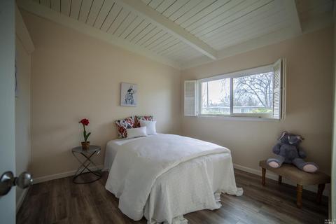 810 Oregon St, Fairfield, CA 94533 photo 24