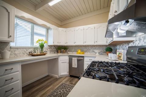 810 Oregon St, Fairfield, CA 94533 photo 3