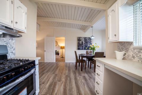 810 Oregon St, Fairfield, CA 94533 photo 5