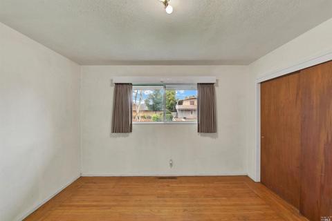 241 Franciscan Dr, Vallejo, CA 94589 photo 10