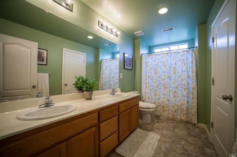 1561 Bailey Dr, Fairfield, CA 94533 photo 22