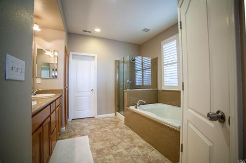 1561 Bailey Dr, Fairfield, CA 94533 photo 19