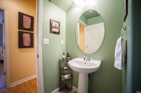 1561 Bailey Dr, Fairfield, CA 94533 photo 15