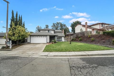 185 Daffodil Cir, Vallejo, CA 94591 photo 2