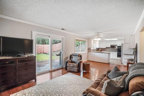 185 Daffodil Cir, Vallejo, CA 94591 photo 26