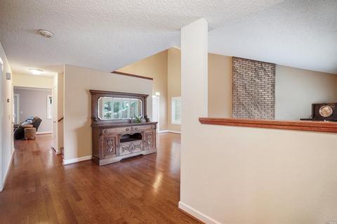 185 Daffodil Cir, Vallejo, CA 94591 photo 6