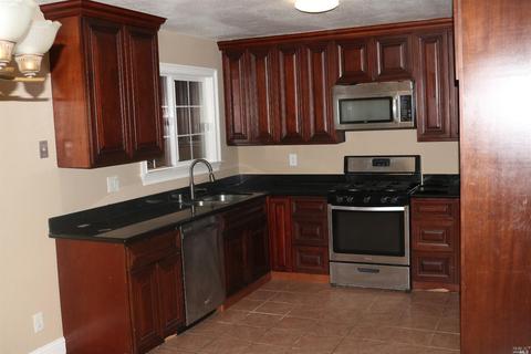 999 Matthew Ct, Fairfield, CA 94533 photo 2