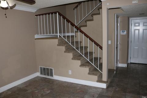 999 Matthew Ct, Fairfield, CA 94533 photo 17