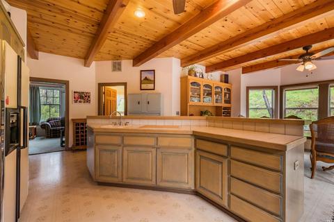 Undisclosed, Cloverdale, CA 95425 photo 12