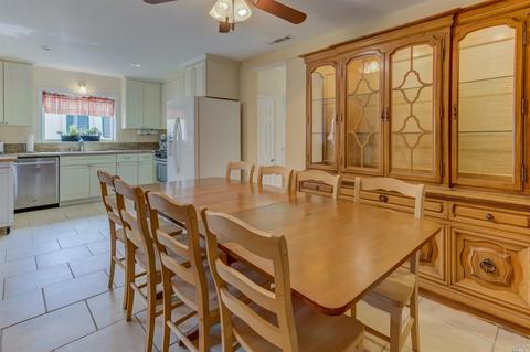 2243 Adrian St, Napa, CA 94558 photo 14