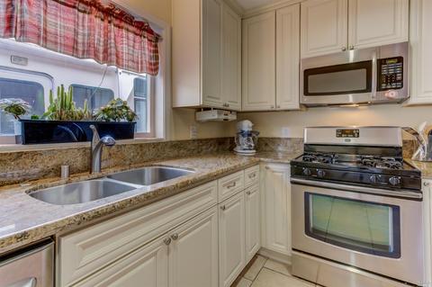 2243 Adrian St, Napa, CA 94558 photo 10