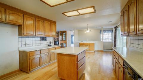 2802 Iris Ct, Fairfield, CA 94533 photo 10