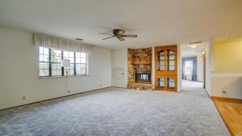 2802 Iris Ct, Fairfield, CA 94533 photo 4