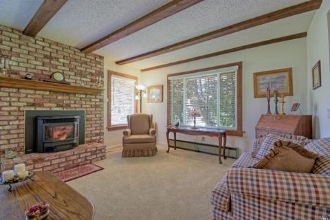 5761 Fredricks Rd, Sebastopol, CA 95472 photo 4