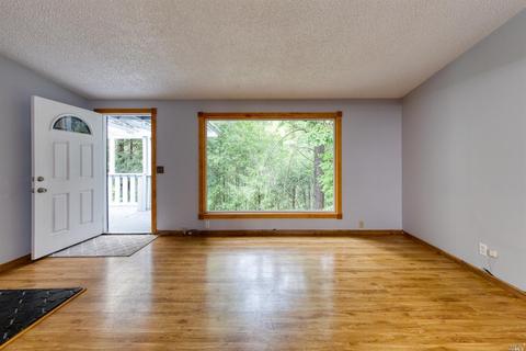 24323 Lilac Rd, Willits, CA 95490 photo 2