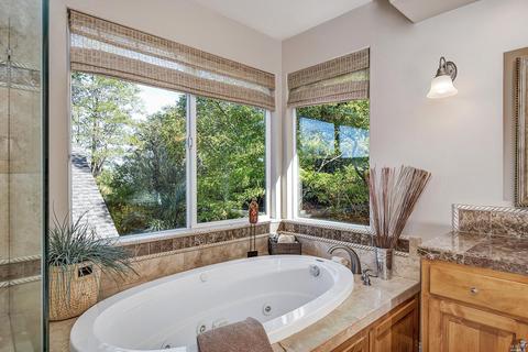3600 Sullivan Rd, Sebastopol, CA 95472 photo 38