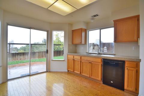 236 Clearpointe Dr, Vallejo, CA 94591 photo 6
