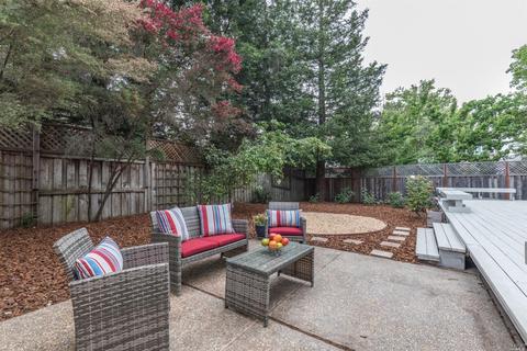404 Trinity Ct, Petaluma, CA 94954 photo 5