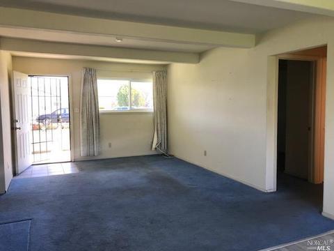 1101 Van Buren St, Fairfield, CA 94533 photo 3
