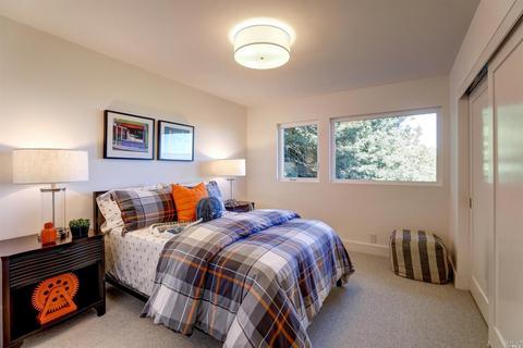 109 Crown Rd, Kentfield, CA 94904 photo 24