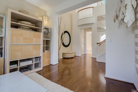 8 Palmer Dr, Novato, CA 94949 photo 4