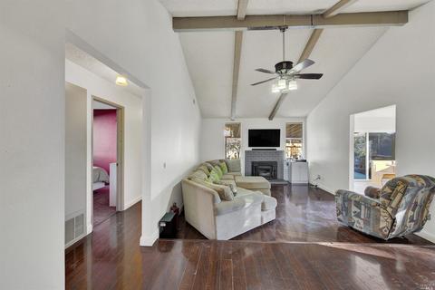 1525 Severus Dr, Vallejo, CA 94589 photo 4