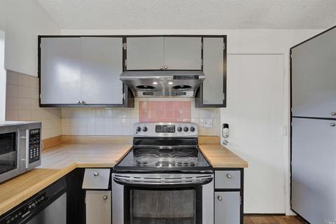 1525 Severus Dr, Vallejo, CA 94589 photo 16